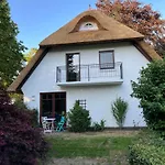 Reetdachlandhaus Wiemershoern *