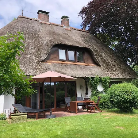 Feriehus Reetdachlandhaus Wiemershoern *