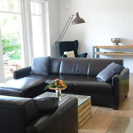 Reetdachlandhaus Wiemershoern بيت للعطل *