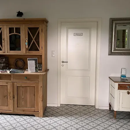 Reetdachlandhaus Wiemershoern Holiday home Sudbrookmerland