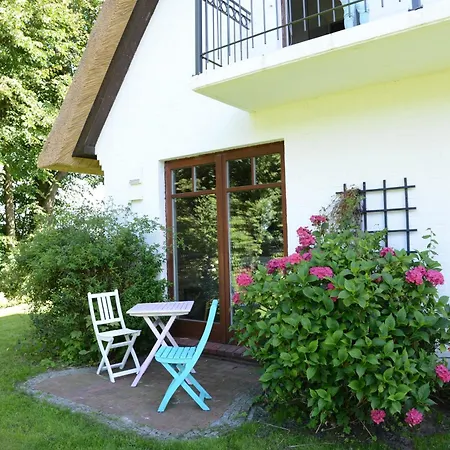 Ferienhaus Reetdachlandhaus Wiemershörn