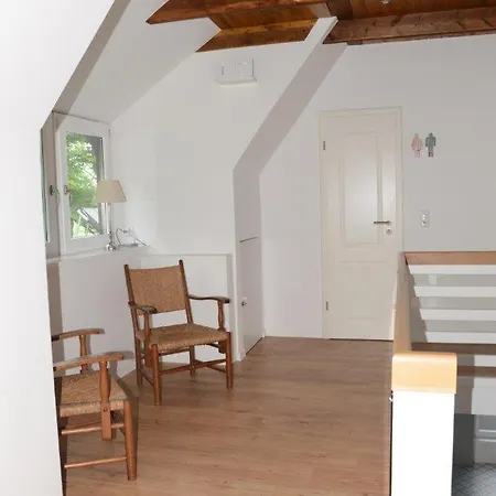 Holiday home Reetdachlandhaus Wiemershoern Sudbrookmerland