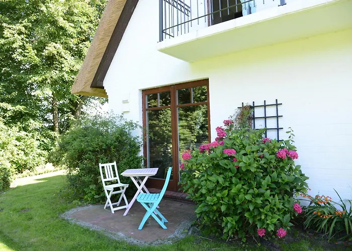 Nyaraló Reetdachlandhaus Wiemershoern