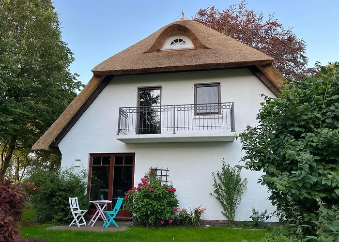 Reetdachlandhaus Wiemershoern *
