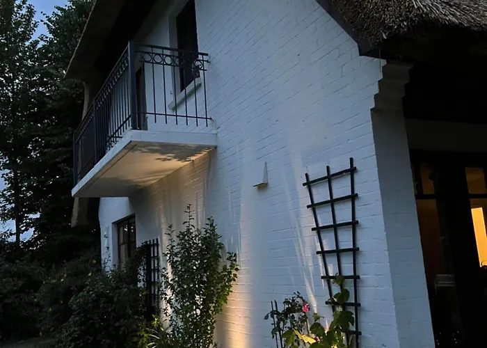 Reetdachlandhaus Wiemershoern Nyaraló *