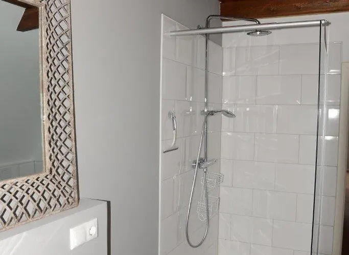 Reetdachlandhaus Wiemershoern Nyaraló *