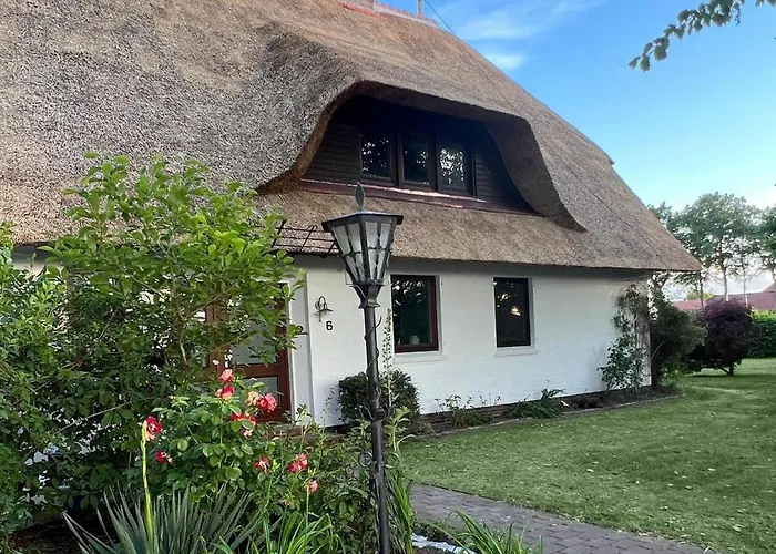 Reetdachlandhaus Wiemershoern