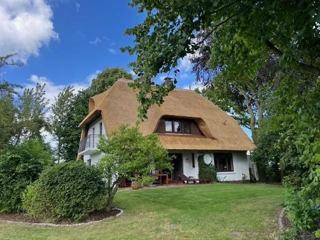 Nyaraló Reetdachlandhaus Wiemershoern